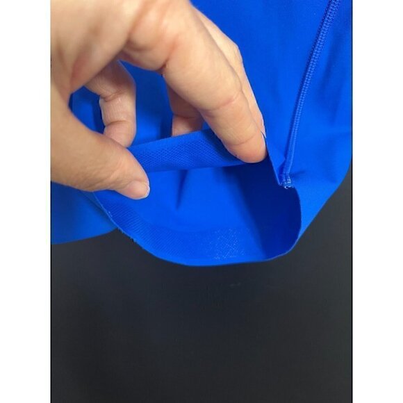 Lululemon Women's NWT Base Pace HR Short 8" BLBT Sz 4 - Picture 3 of 10